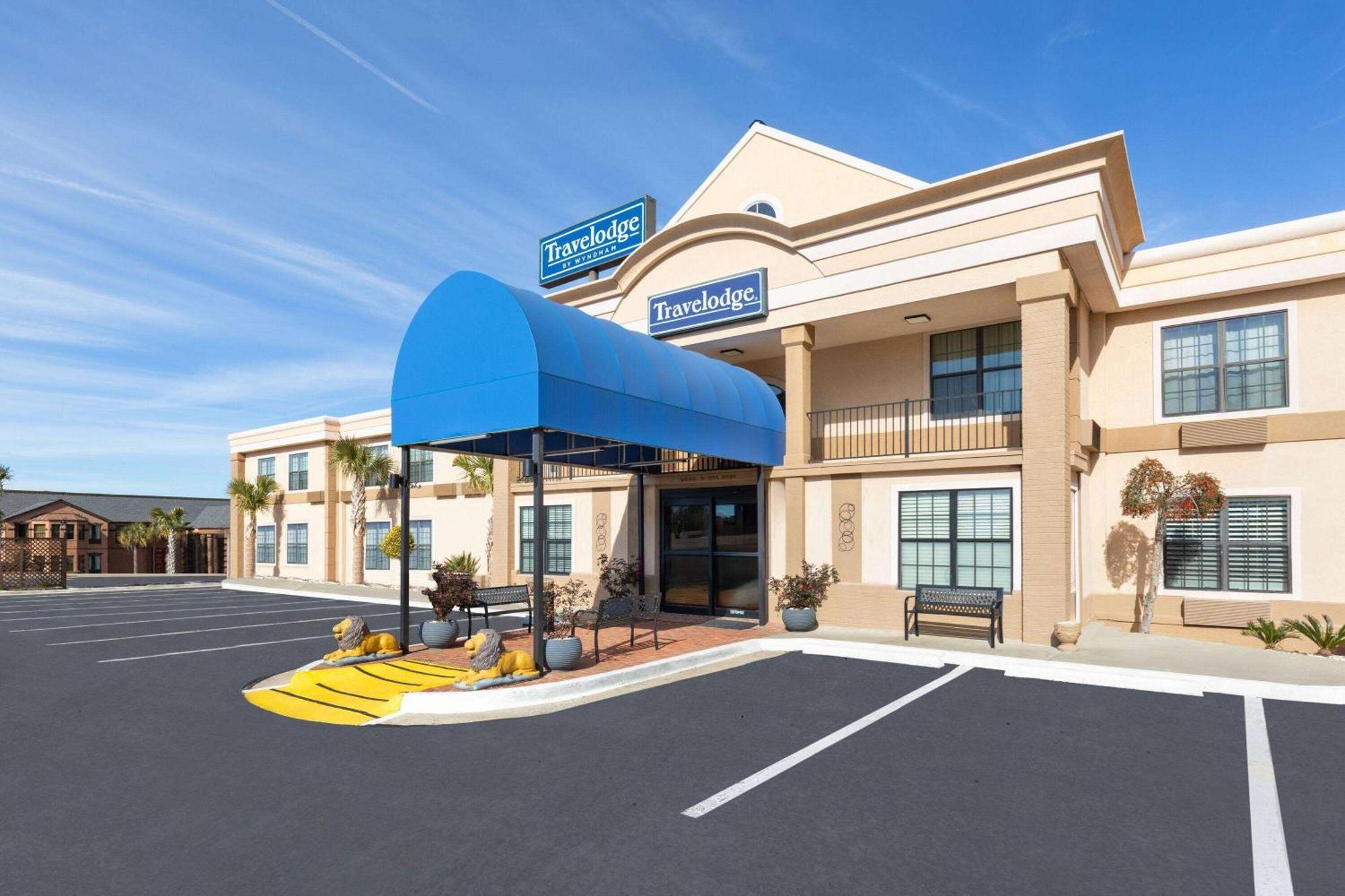 Travelodge By Wyndham Perry National Fairgrounds Area I-75 מראה חיצוני תמונה