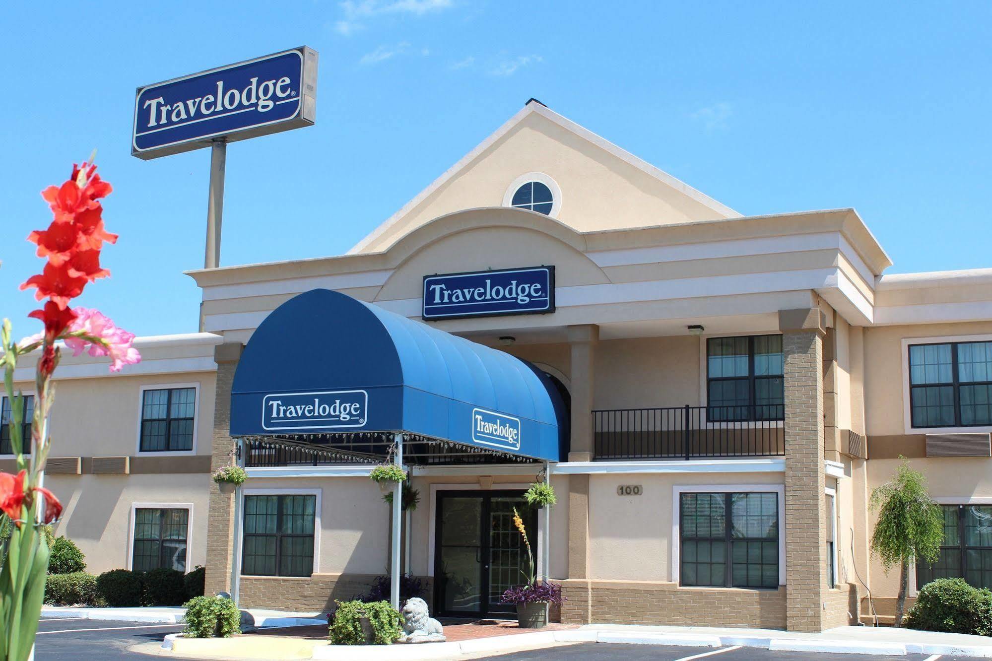 Travelodge By Wyndham Perry National Fairgrounds Area I-75 מראה חיצוני תמונה